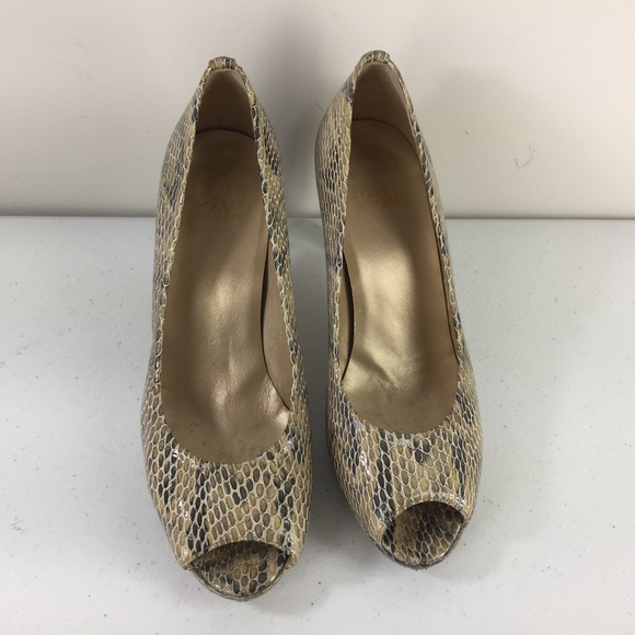 Stuart Weitzman 8 M Snake Skin plainfield heels - Picture 3 of 8